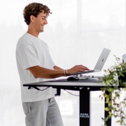 Electric desk Leader 7.6 Black 160 cm