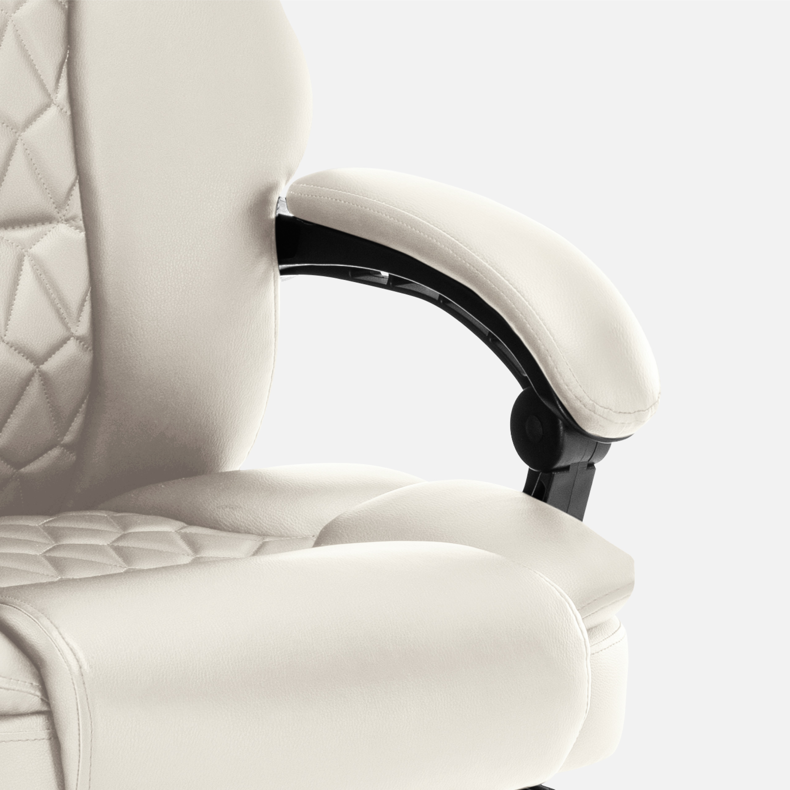 Podłokietniki w fotelu Boss 6.0