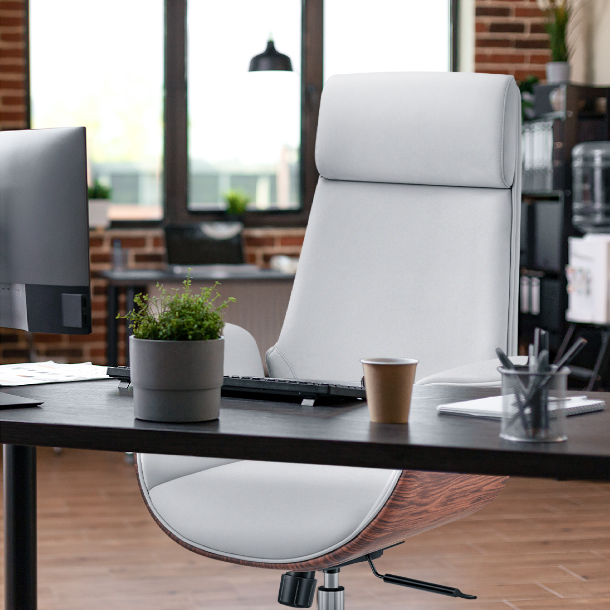 Fotel do domu i biura Mark Adler Boss 8.2 White